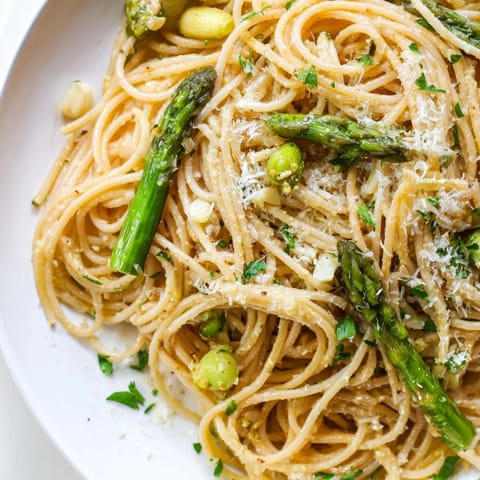 Roasted Garlic Asparagus Pasta